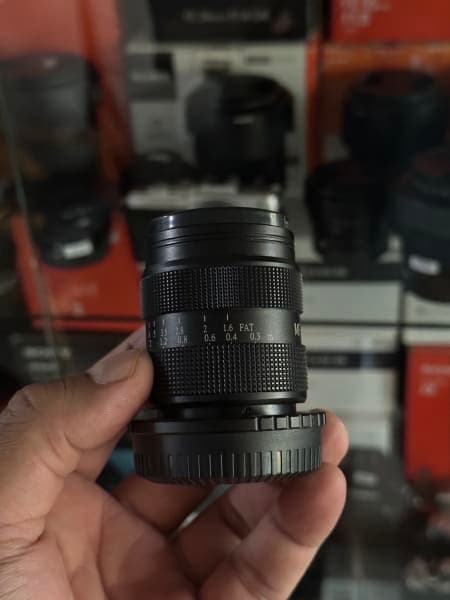 เลนส์ละลาย 35 f1.6 พร้อมใช้งาน สำหรับ Fuji กล้องมือสอง - 247IT2U